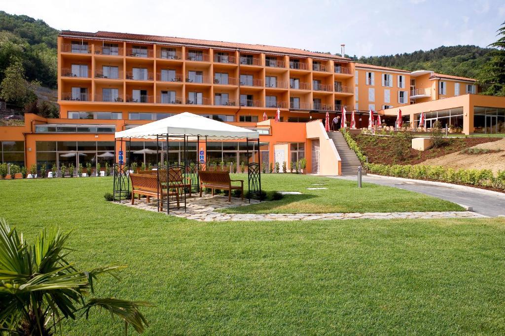 Bioenergy Resort Salinera Apartments Strunjan Exterior foto